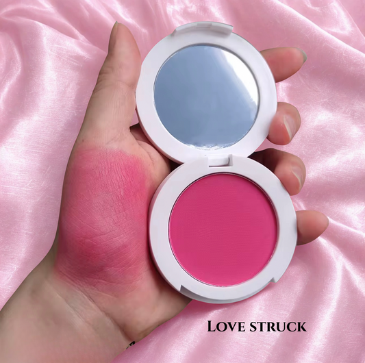 Love struck powder blush